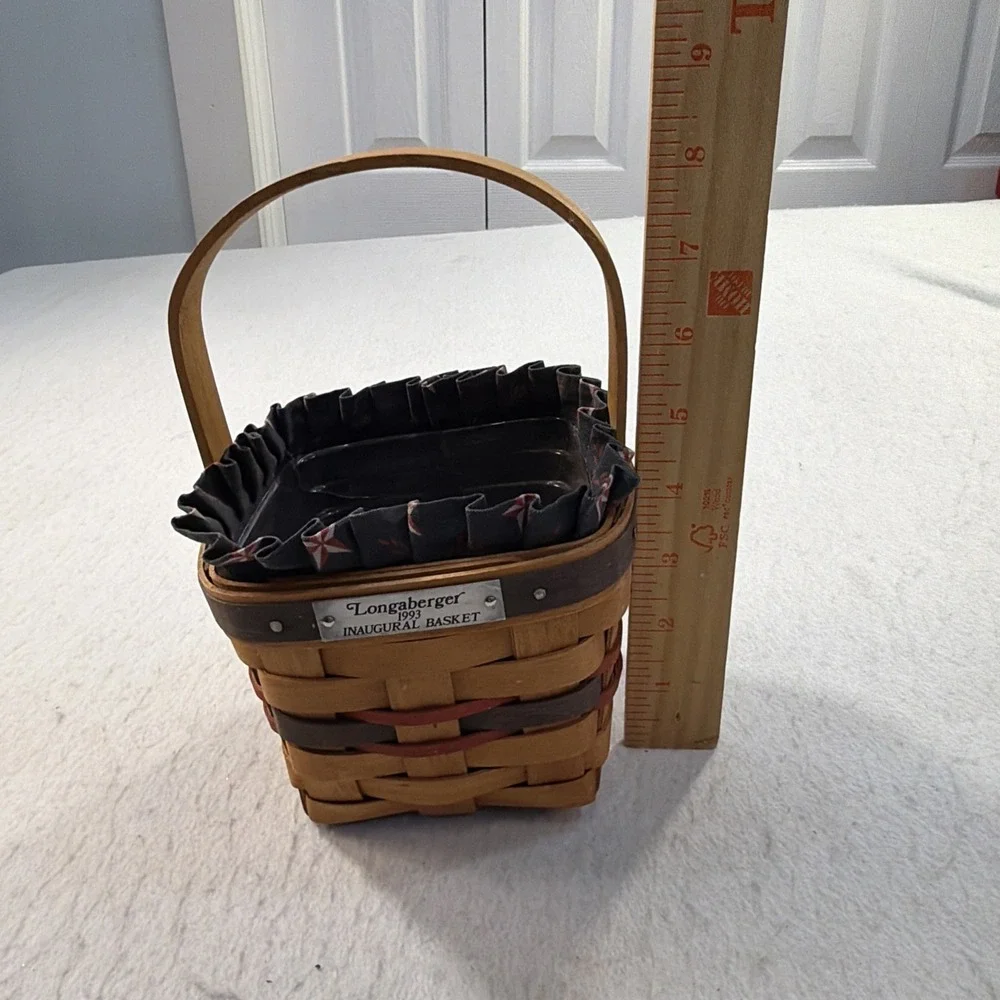 Longaberger 1993 Inaugural Basket with Liner and Protector